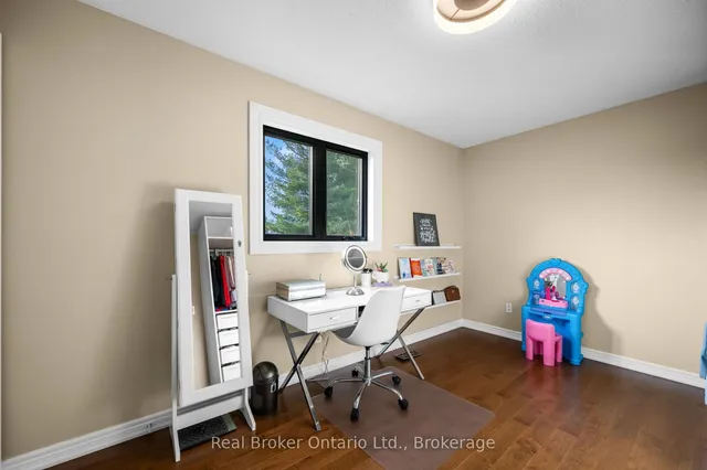 Additional image 21 of 2384 Cummins Lane