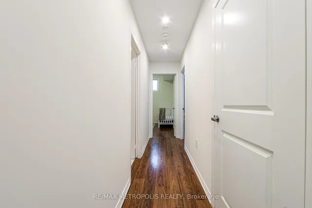 Additional image 15 of 1130 Briar Hill Ave Unit 106