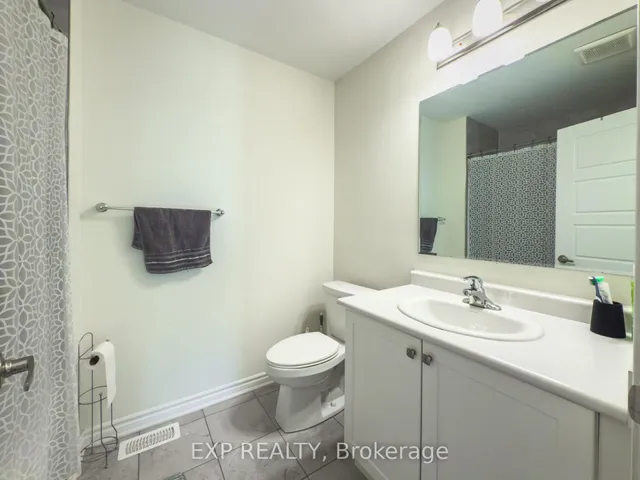 Additional image 10 of 888 Sumac Cres