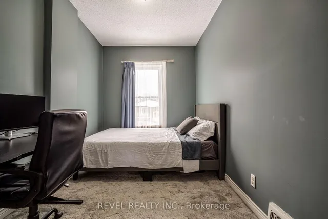 Additional image 34 of 51 Tisdale St