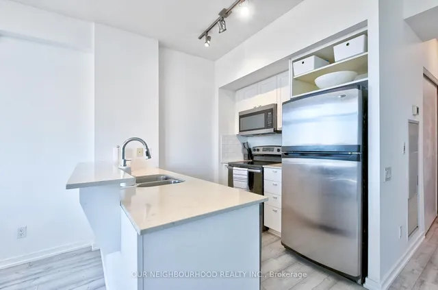 Additional image 5 of 103 The Queensway Way Unit 712