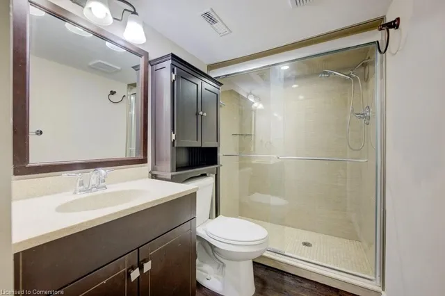 Additional image 14 of 101 Victor Blvd