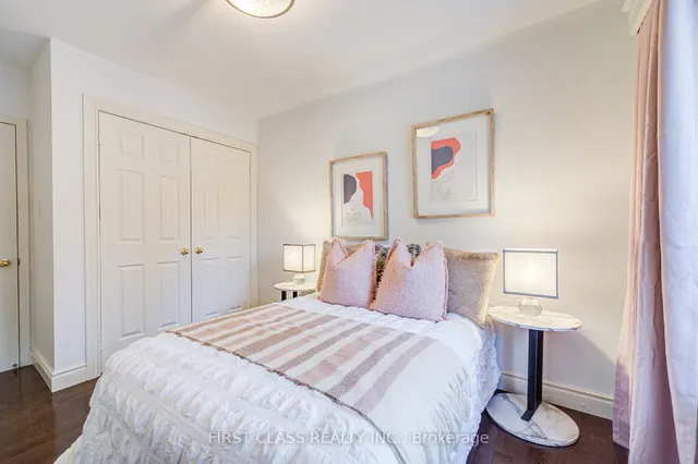 Additional image 26 of 14 Foursome Cres