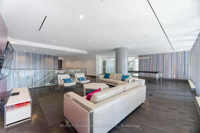 Additional image 26 of 150 East Liberty St Unit 2301