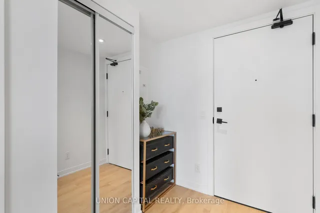 Additional image 5 of 319 Jarvis St Unit 1612