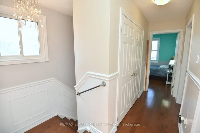 Additional image 22 of 2101 Silwell Crt