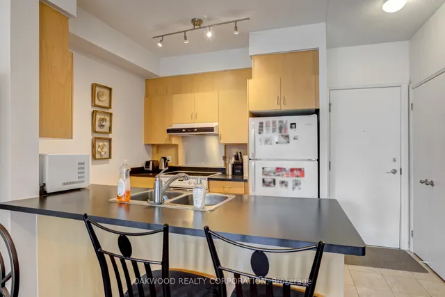 Additional image 8 of 18 Beverley St Unit 710