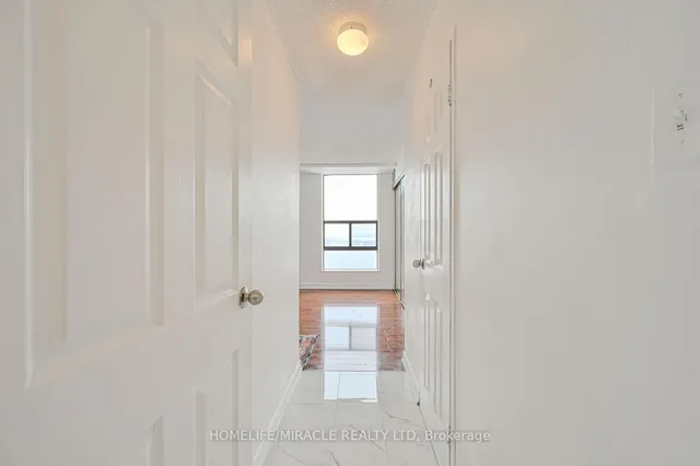 Additional image 20 of 18 Knightsbridge Rd Unit 2311