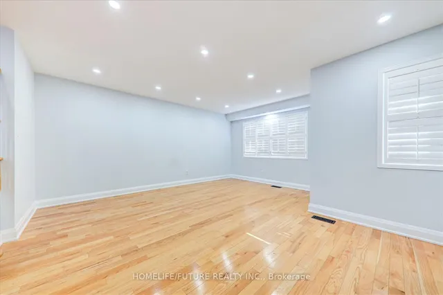 Additional image 5 of 30 Flatfield Terr