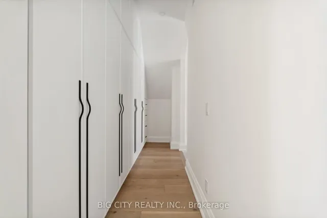 Additional image 40 of 75 Lawrence Cres