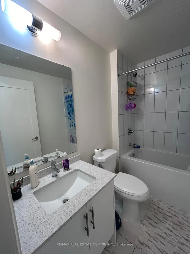 Additional image 15 of 509 Dundas Street West Unit 606
