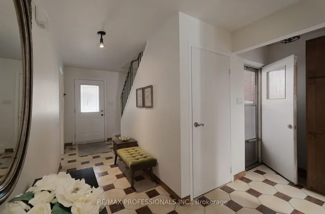 Additional image 4 of 4 Zealand Rd