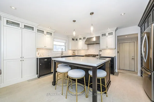 Additional image 13 of 63 BARTON St