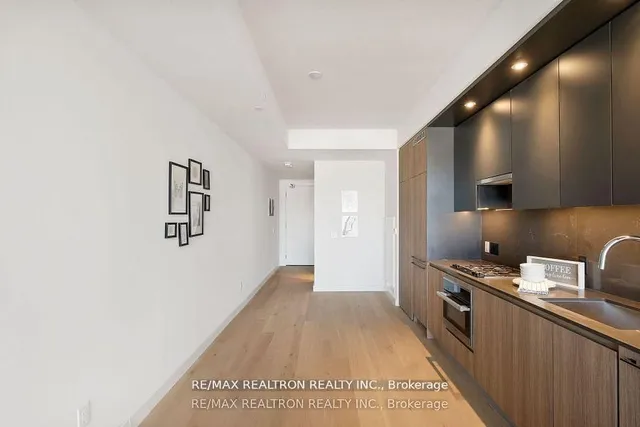 Additional image 11 of 81 Wellesley St Unit 1806