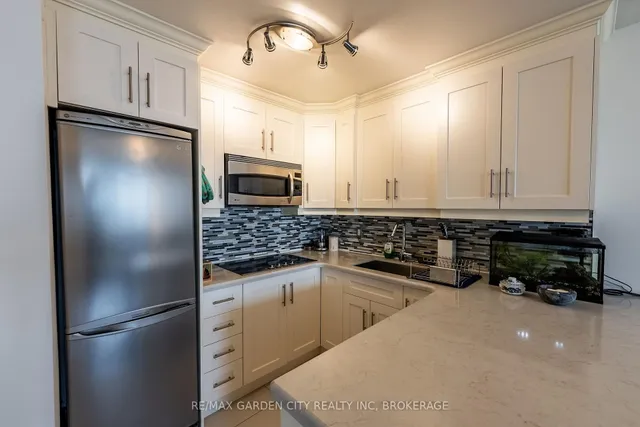 Additional image 13 of 40 Homewood Ave Unit 1903