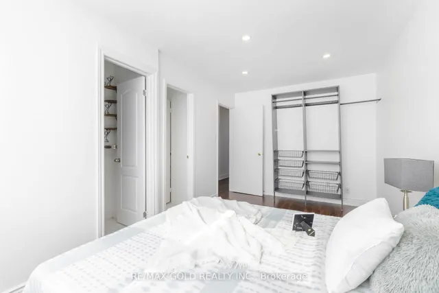 Additional image 38 of 7560 Goreway Dr Unit 18