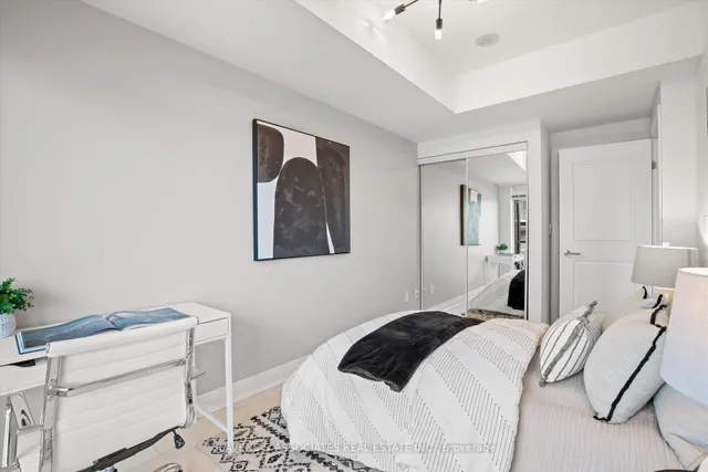 Additional image 22 of 400 Adelaide St Unit PH1