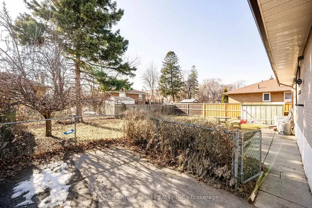 Additional image 35 of 60 Droxford Ave