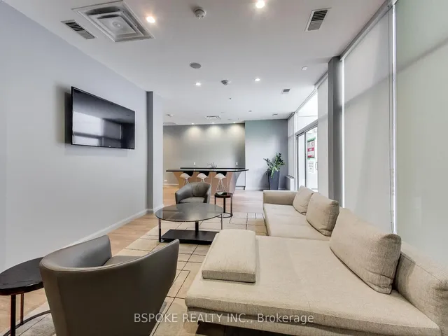 Additional image 29 of 155 Yorkville Ave Unit 1918