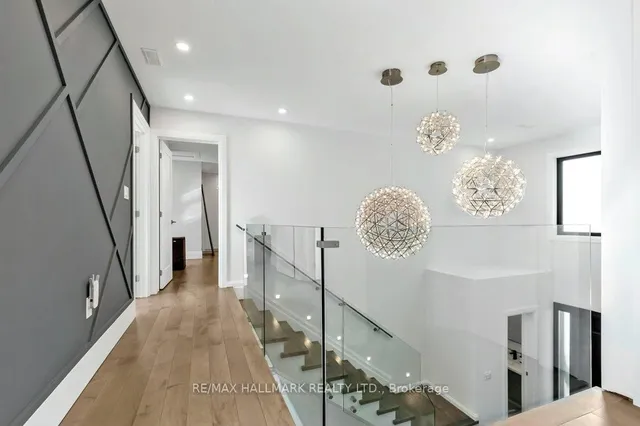 Additional image 23 of 3 Averdon Cres