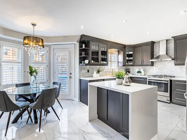 Additional image 11 of 44 Hollybush St