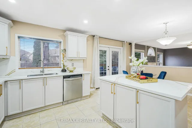 Additional image 17 of 3 Turret Cres