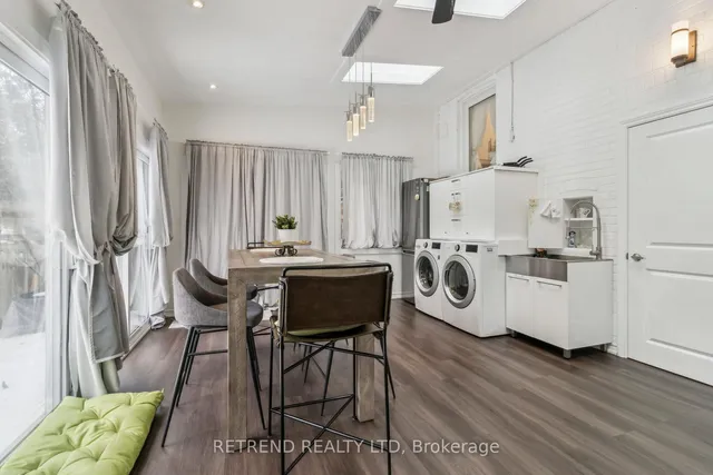 Additional image 26 of 46 Dudley Ave