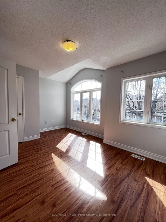 Additional image 23 of 2395 Curtis Rd