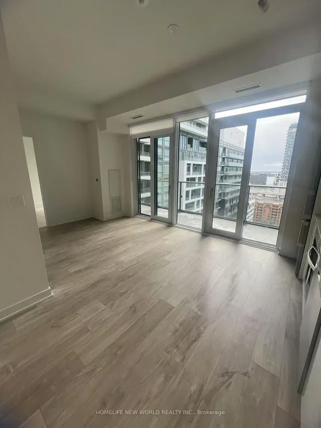 Additional image 3 of 135 Lower Sherbourne St Unit 1732 W