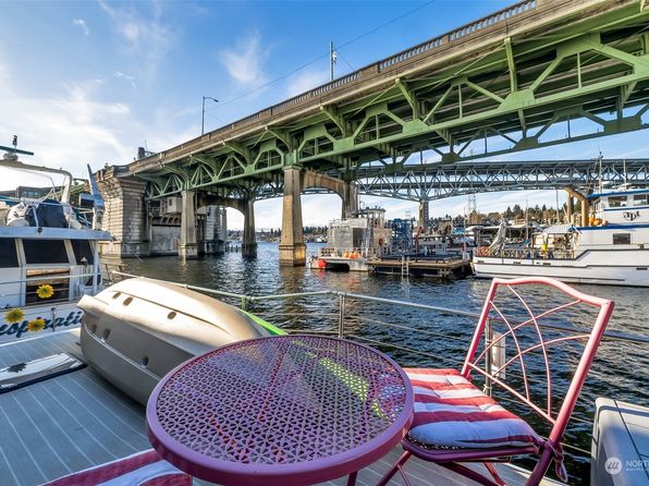 1001 NE Boat Street UNIT 238, Seattle, WA 98105