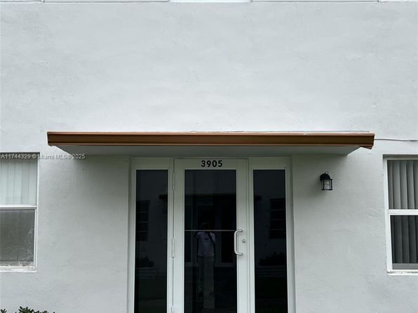 3903 W Flagler St #A8, Miami, FL 33126