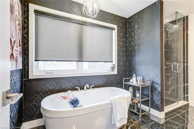 Additional image 28 of 182 Klein Cir