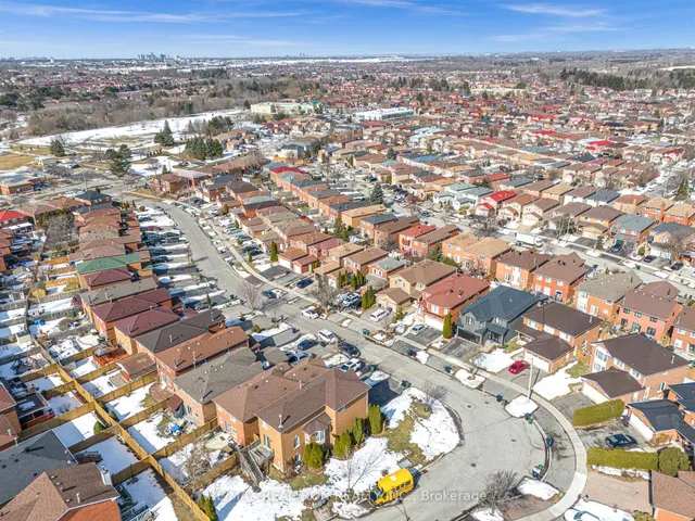 Additional image 39 of 75 Grayson Cres
