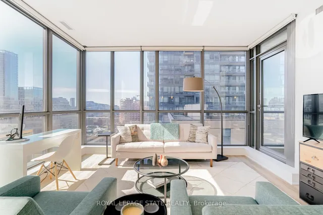 Additional image 10 of 8 Charlotte St Unit 1407