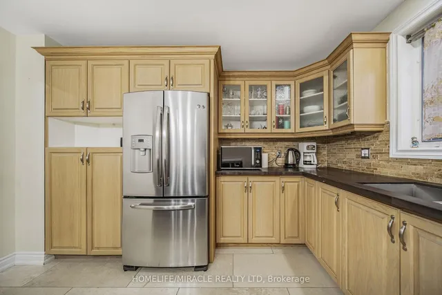 Additional image 30 of 38 River View Dr