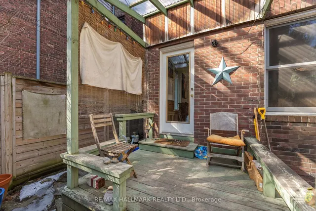 Additional image 35 of 17 Brooklyn Ave