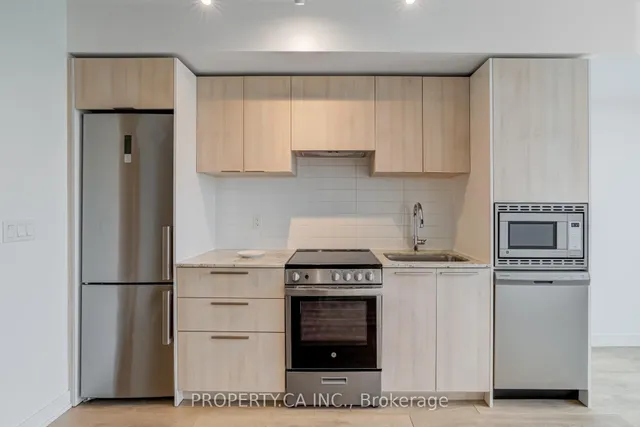 Additional image 7 of 501 Yonge St Unit 3103