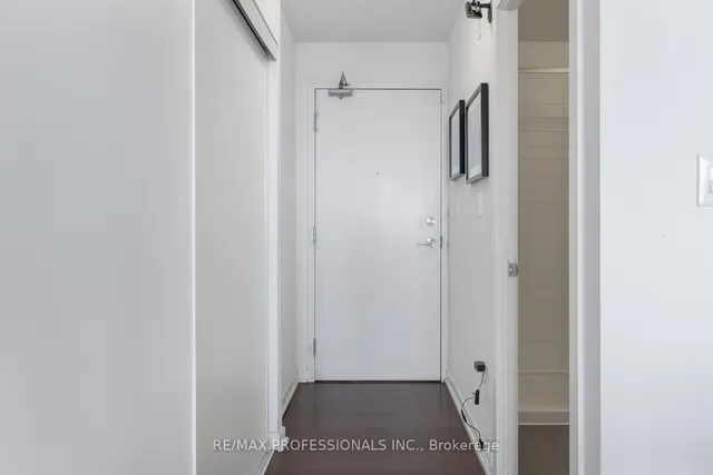 Additional image 24 of 70 Forest Manor Rd Unit 1806