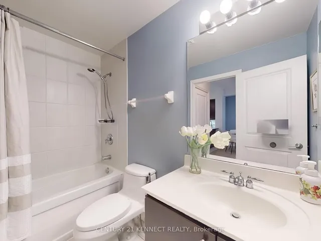 Additional image 17 of 25 Earlington Ave Unit 316