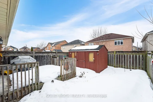 Additional image 39 of 35 Prince Cres