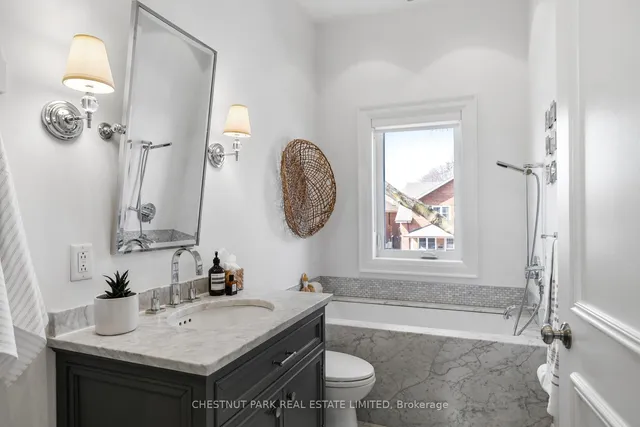 Additional image 30 of 21 Hector Ave