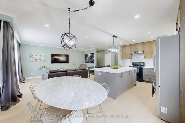 Additional image 10 of 6 Azrock Rd