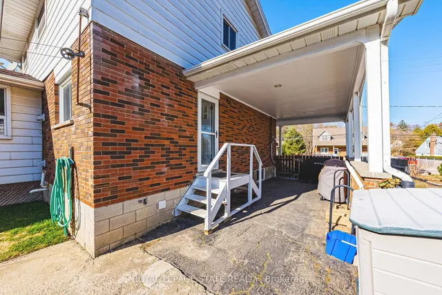 Additional image 50 of 42 Mercer St