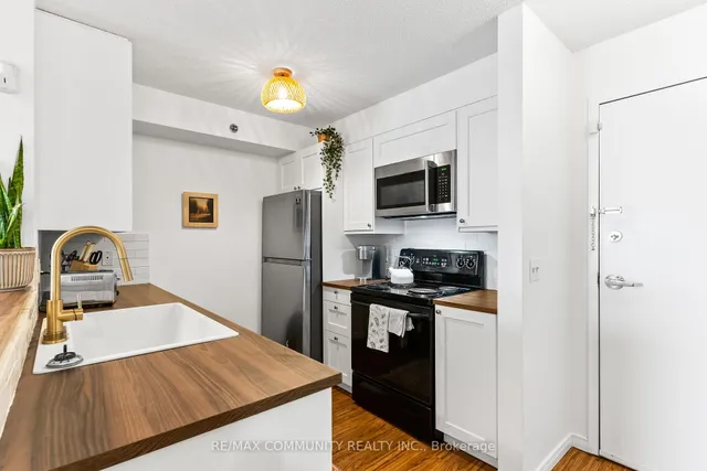 Additional image 10 of 684 Warden Ave Unit 408