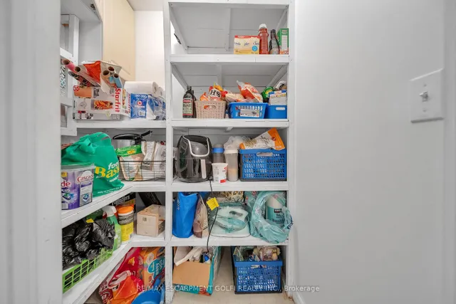 Additional image 16 of 8 Lee Centre Dr Unit PH203