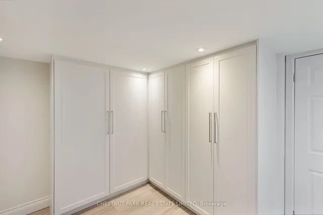 Additional image 32 of 144 Barton Ave