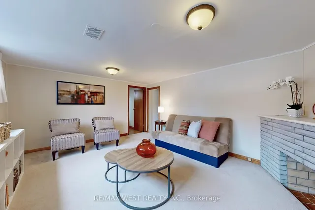 Additional image 29 of 53 Wedgewood Dr