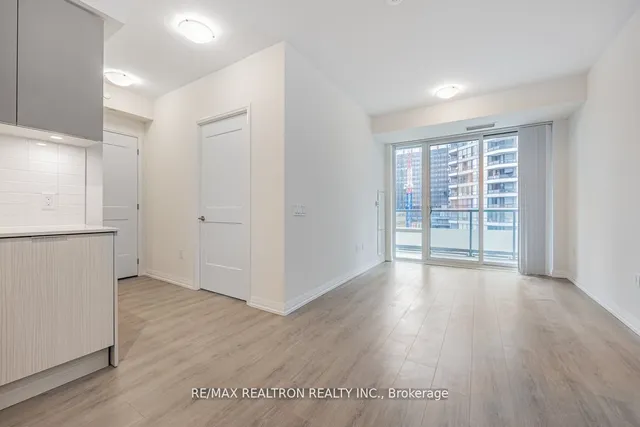 Additional image 9 of 25 Holly St Unit 710