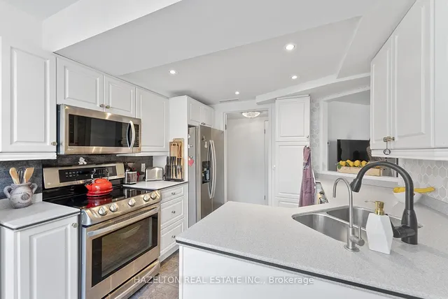 Additional image 17 of 1331 Bay St Unit 504