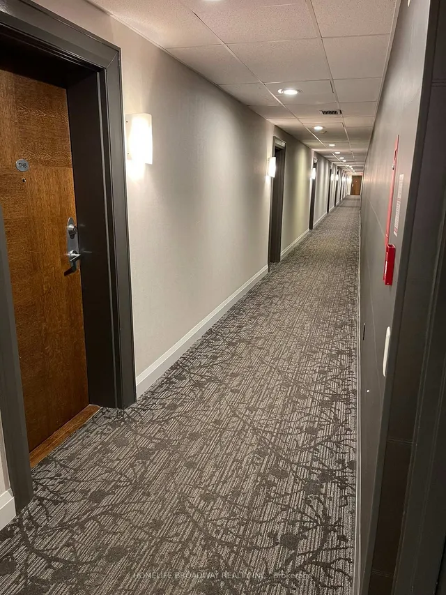 Additional image 33 of 1 Rean Dr Unit 8